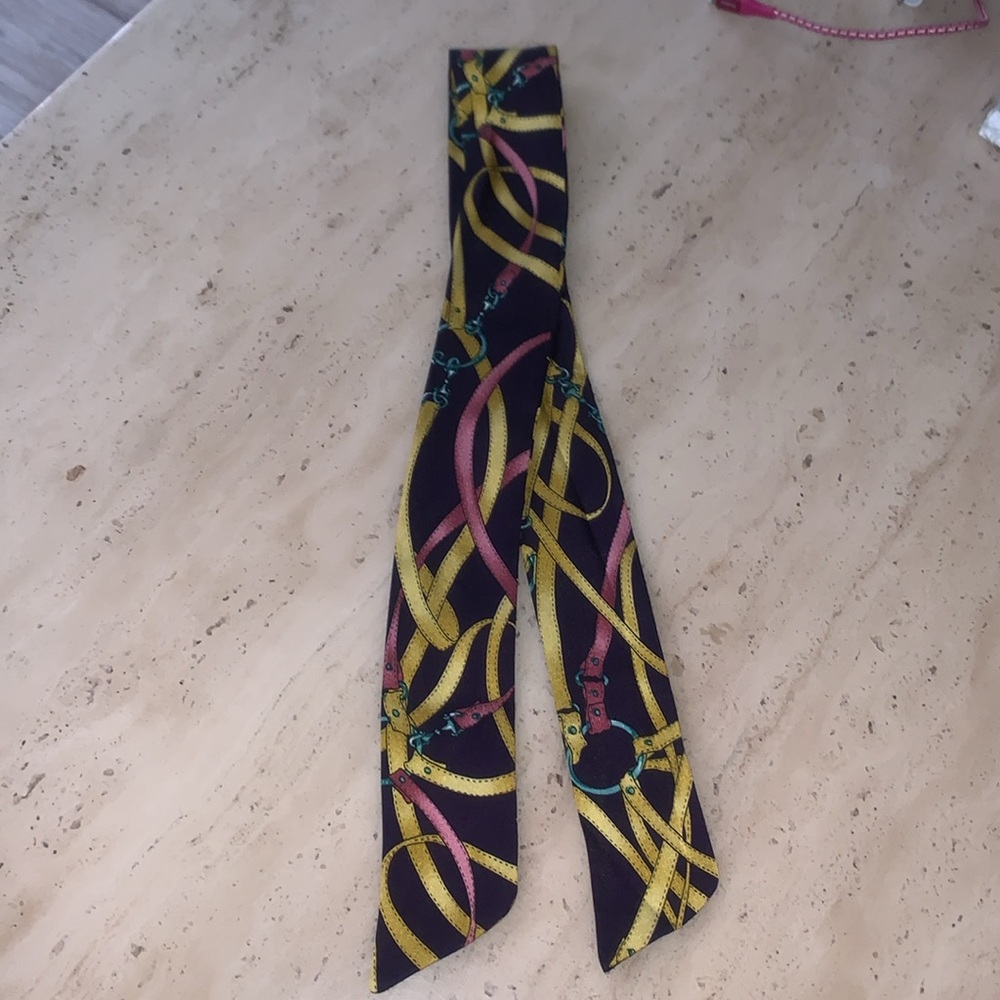 Colorful Patterned twilly (1) Undranded!! - Picture 2 of 4